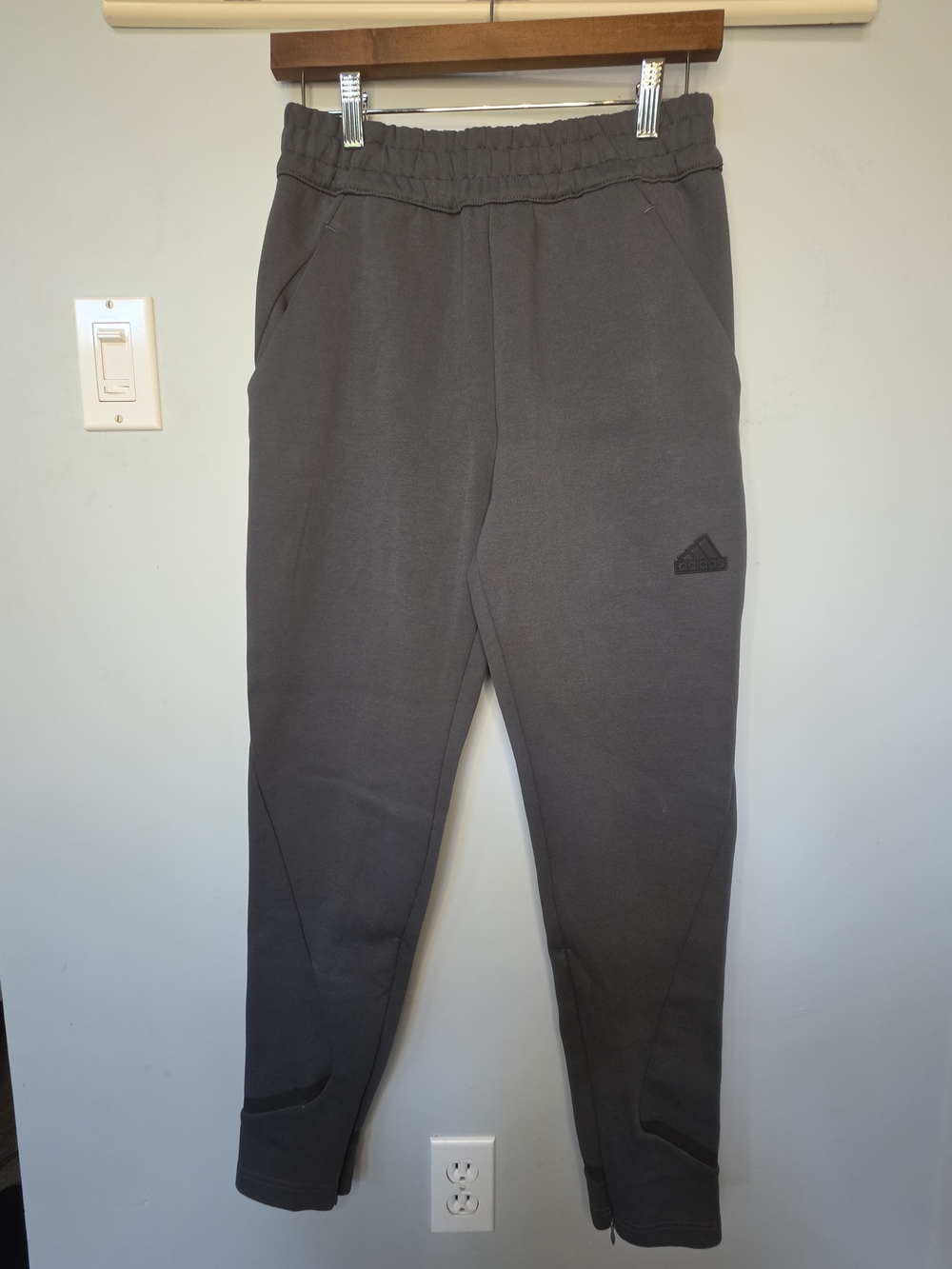 Adidas Designed 4 Gameday Grey Six Joggers Mens Tapered Sweatpants NWT S